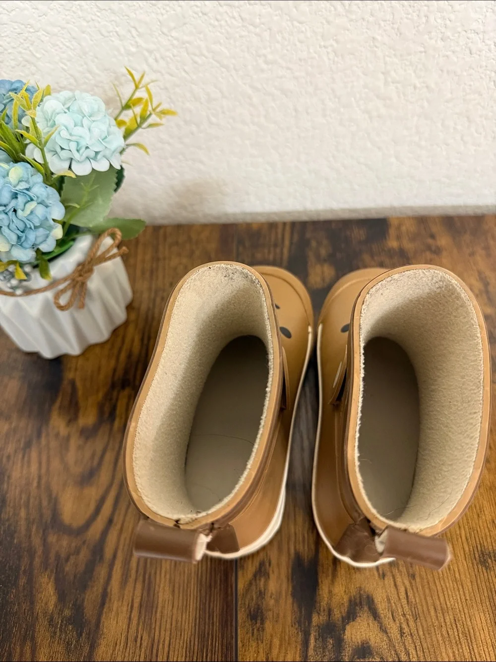 H&M • Brown Bear Rain Boots